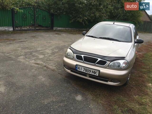 Желтый Дэу Ланос, объемом двигателя 1.6 л и пробегом 175 тыс. км за 2700 $, фото 1 на Automoto.ua