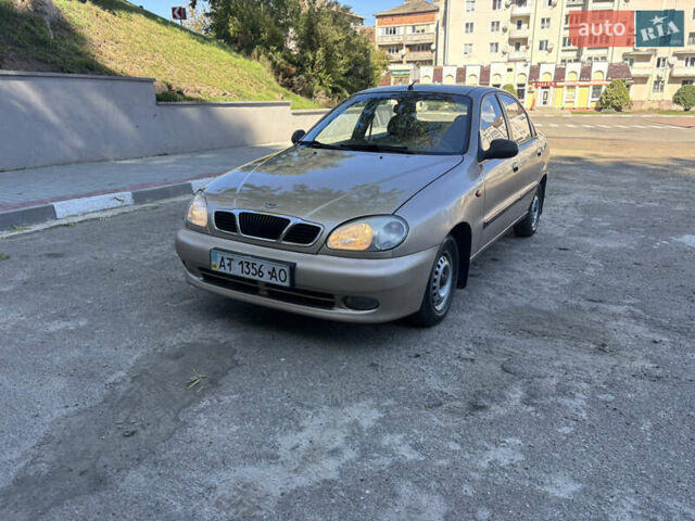Желтый Дэу Ланос, объемом двигателя 1.4 л и пробегом 150 тыс. км за 1100 $, фото 6 на Automoto.ua