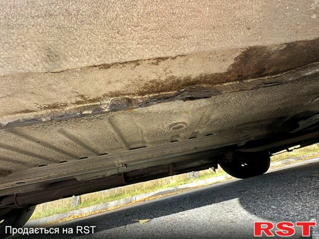 Желтый Дэу Ланос, объемом двигателя 1.5 л и пробегом 165 тыс. км за 1599 $, фото 9 на Automoto.ua