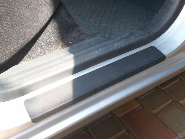 Серый Дэу Ланос, объемом двигателя 1.5 л и пробегом 110 тыс. км за 2200 $, фото 5 на Automoto.ua