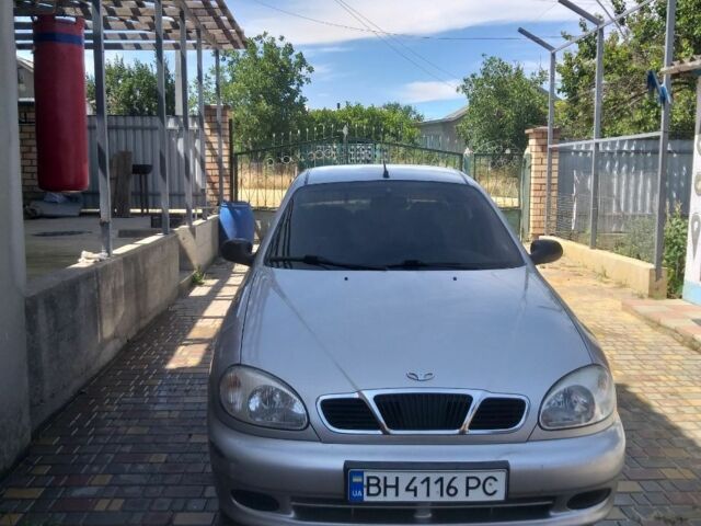 Серый Дэу Ланос, объемом двигателя 1.5 л и пробегом 110 тыс. км за 2200 $, фото 3 на Automoto.ua