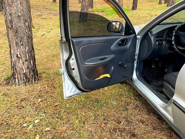 Дэу Ланос 1998 в Кропивницком (Кировограде) на Automoto.ua Серый Дэу Ланос, объемом двигателя 1.5 л и пробегом 0 тыс. км за 1800 $, фото 6 на Automoto.ua