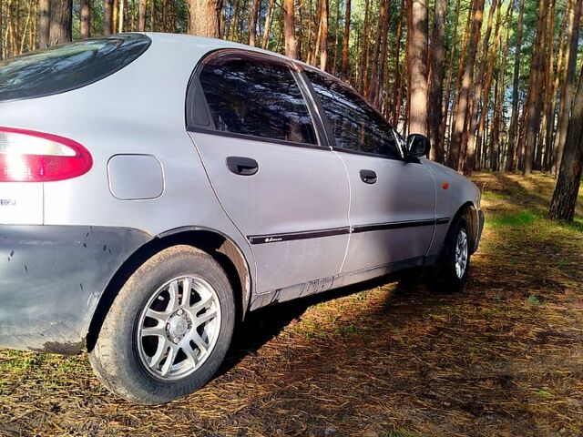 Дэу Ланос 1998 в Кропивницком (Кировограде) на Automoto.ua Серый Дэу Ланос, объемом двигателя 1.5 л и пробегом 0 тыс. км за 1800 $, фото 3 на Automoto.ua