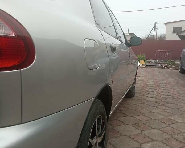 Серый Дэу Ланос, объемом двигателя 1.5 л и пробегом 300 тыс. км за 2000 $, фото 11 на Automoto.ua