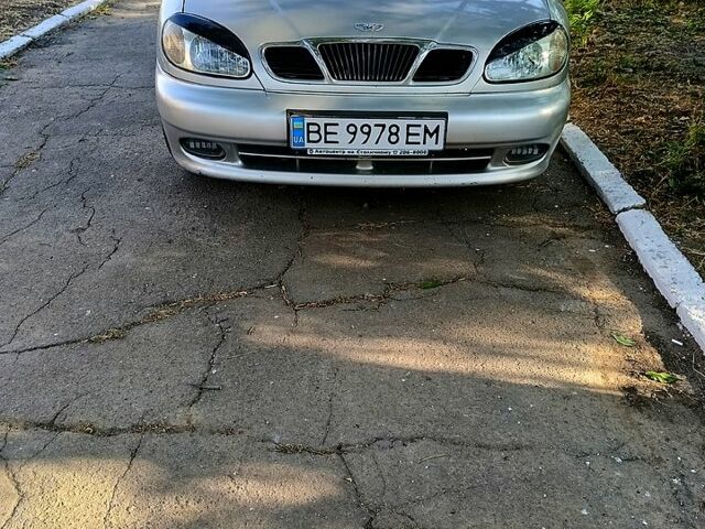Сірий Деу Ланос, об'ємом двигуна 1.5 л та пробігом 190 тис. км за 3500 $, фото 1 на Automoto.ua