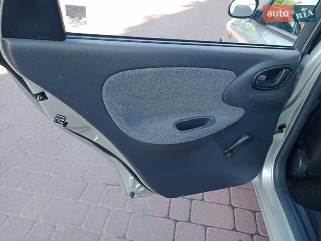 Дэу Ланос 2004 в Полтаве на Automoto.ua Серый Дэу Ланос, объемом двигателя 1.5 л и пробегом 145 тыс. км за 2850 $, фото 24 на Automoto.ua
