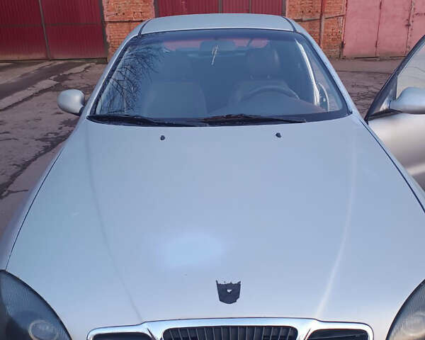 Серый Дэу Ланос, объемом двигателя 1.9 л и пробегом 200 тыс. км за 2330 $, фото 4 на Automoto.ua