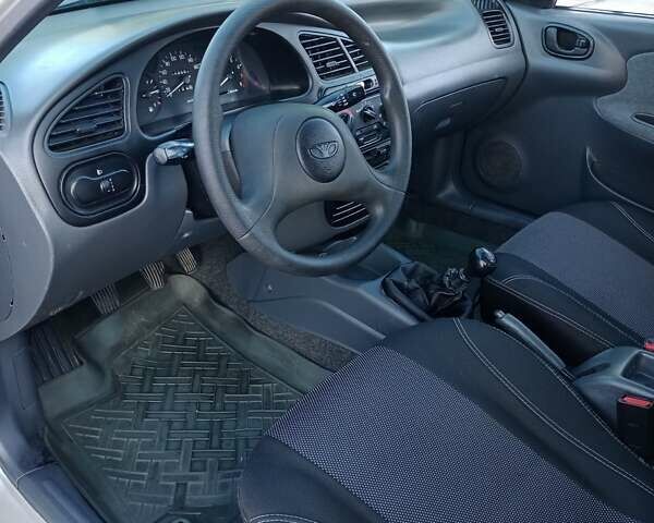 Дэу Ланос 2004 в Полтаве на Automoto.ua Серый Дэу Ланос, объемом двигателя 1.5 л и пробегом 145 тыс. км за 2850 $, фото 22 на Automoto.ua