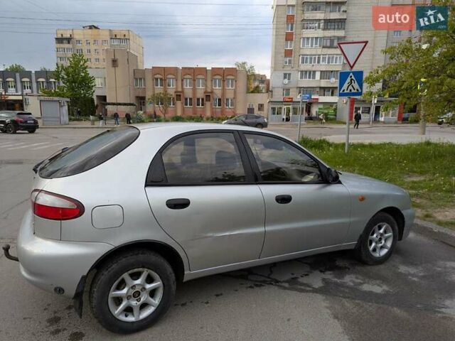 Дэу Ланос 2004 в Львове на Automoto.ua Серый Дэу Ланос, объемом двигателя 1.5 л и пробегом 260 тыс. км за 2200 $, фото 2 на Automoto.ua