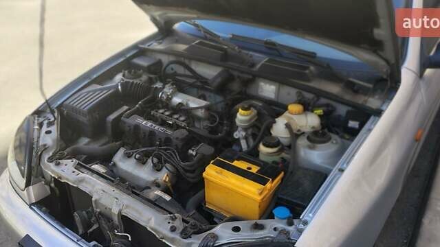 Деу Ланос 2005 у Харкові на Automoto.ua Сірий Деу Ланос, об'ємом двигуна 1.5 л та пробігом 290 тис. км за 2000 $, фото 4 на Automoto.ua