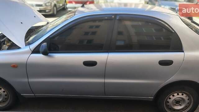 Деу Ланос 2005 у Харкові на Automoto.ua Сірий Деу Ланос, об'ємом двигуна 1.5 л та пробігом 290 тис. км за 2000 $, фото 3 на Automoto.ua