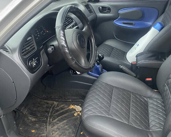 Серый Дэу Ланос, объемом двигателя 1.5 л и пробегом 220 тыс. км за 3000 $, фото 3 на Automoto.ua