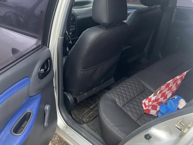 Сірий Деу Ланос, об'ємом двигуна 1.5 л та пробігом 220 тис. км за 3000 $, фото 4 на Automoto.ua