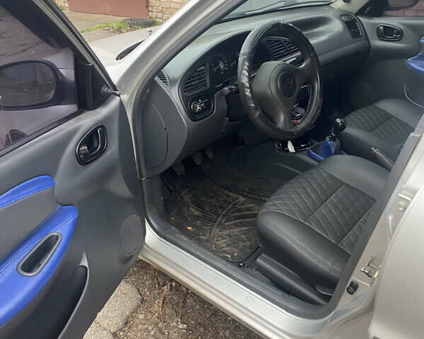 Серый Дэу Ланос, объемом двигателя 1.5 л и пробегом 220 тыс. км за 3000 $, фото 4 на Automoto.ua