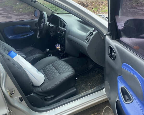 Серый Дэу Ланос, объемом двигателя 1.5 л и пробегом 220 тыс. км за 3000 $, фото 9 на Automoto.ua