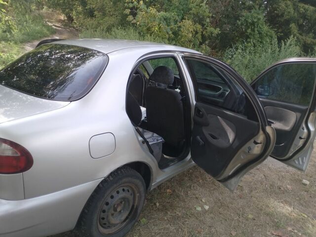 Сірий Деу Ланос, об'ємом двигуна 1.5 л та пробігом 280 тис. км за 1800 $, фото 6 на Automoto.ua