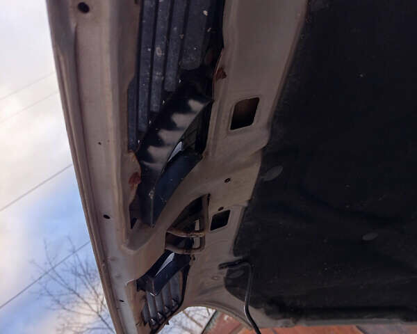 Серый Дэу Ланос, объемом двигателя 1.5 л и пробегом 130 тыс. км за 3300 $, фото 12 на Automoto.ua