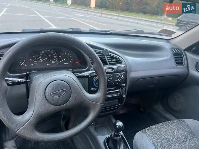 Сірий Деу Ланос, об'ємом двигуна 1.5 л та пробігом 105 тис. км за 3200 $, фото 16 на Automoto.ua