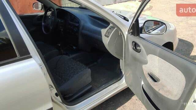 Дэу Ланос 2008 в Николаеве на Automoto.ua Серый Дэу Ланос, объемом двигателя 1.5 л и пробегом 167 тыс. км за 3300 $, фото 11 на Automoto.ua