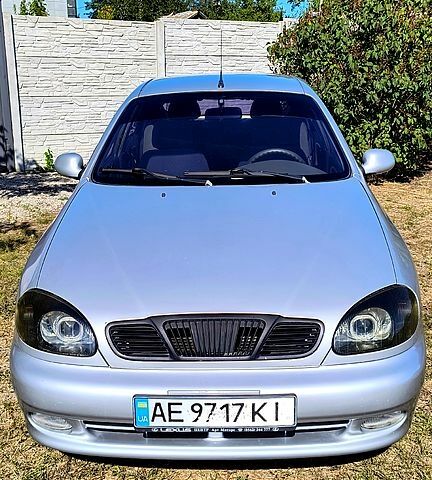 Серый Дэу Ланос, объемом двигателя 1.5 л и пробегом 340 тыс. км за 2200 $, фото 2 на Automoto.ua