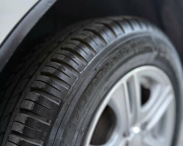 Серый Дэу Ланос, объемом двигателя 1.5 л и пробегом 139 тыс. км за 3499 $, фото 12 на Automoto.ua