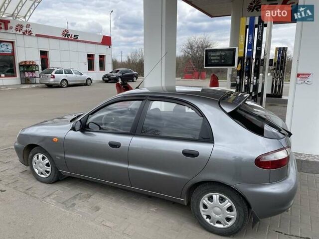 Сірий Деу Ланос, об'ємом двигуна 1.5 л та пробігом 60 тис. км за 4000 $, фото 3 на Automoto.ua