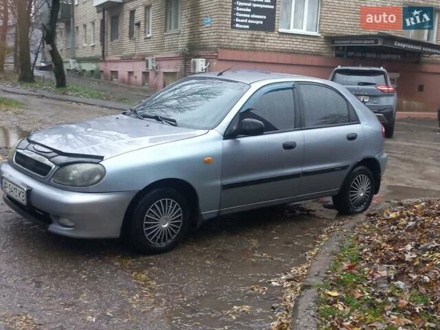 Сірий Деу Ланос, об'ємом двигуна 1.5 л та пробігом 214 тис. км за 3200 $, фото 1 на Automoto.ua