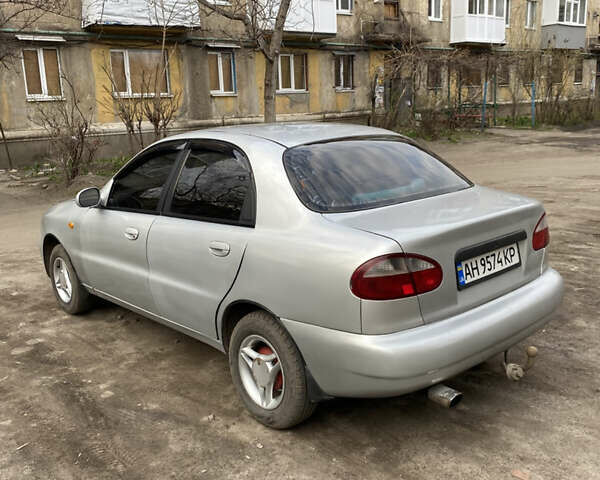 Серый Дэу Ланос, объемом двигателя 1.5 л и пробегом 280 тыс. км за 2000 $, фото 3 на Automoto.ua