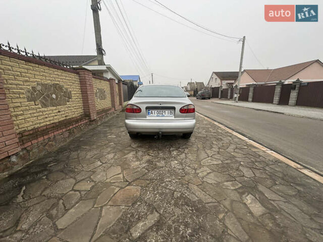 Серый Дэу Ланос, объемом двигателя 1.5 л и пробегом 300 тыс. км за 2400 $, фото 2 на Automoto.ua