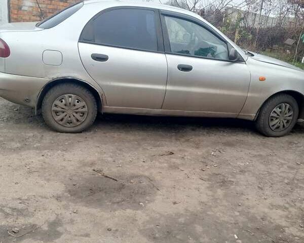 Серый Дэу Ланос, объемом двигателя 1.5 л и пробегом 400 тыс. км за 1650 $, фото 4 на Automoto.ua