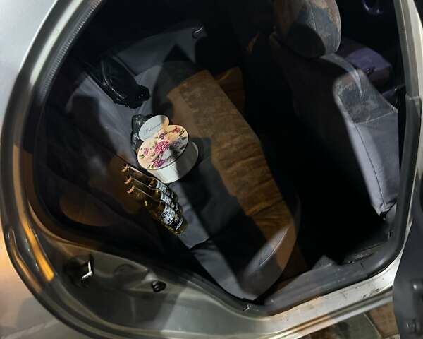 Сірий Деу Ланос, об'ємом двигуна 1.5 л та пробігом 248 тис. км за 2500 $, фото 22 на Automoto.ua