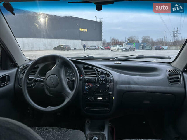 Серый Дэу Ланос, объемом двигателя 1.5 л и пробегом 220 тыс. км за 1300 $, фото 6 на Automoto.ua