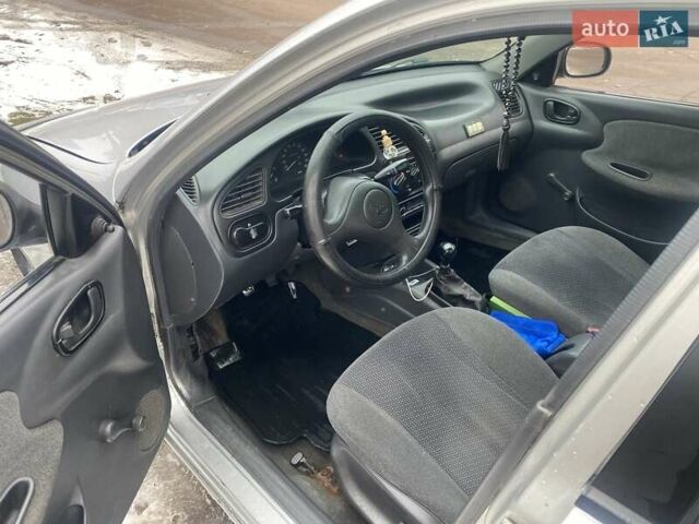 Серый Дэу Ланос, объемом двигателя 1.5 л и пробегом 350 тыс. км за 1600 $, фото 6 на Automoto.ua