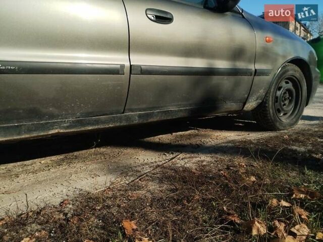 Серый Дэу Ланос, объемом двигателя 1.5 л и пробегом 220 тыс. км за 1021 $, фото 1 на Automoto.ua