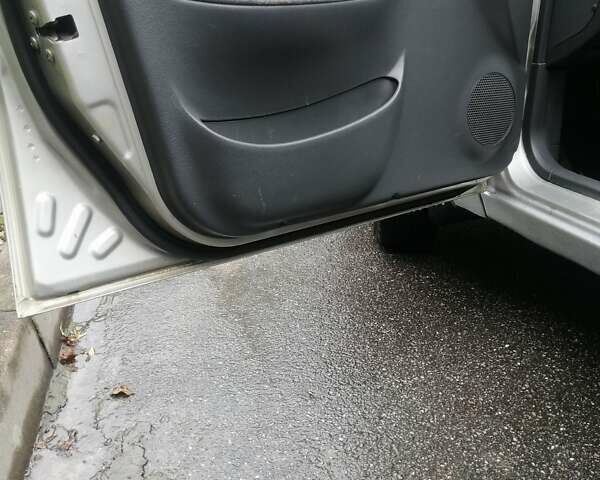 Серый Дэу Ланос, объемом двигателя 1.6 л и пробегом 263 тыс. км за 2200 $, фото 12 на Automoto.ua