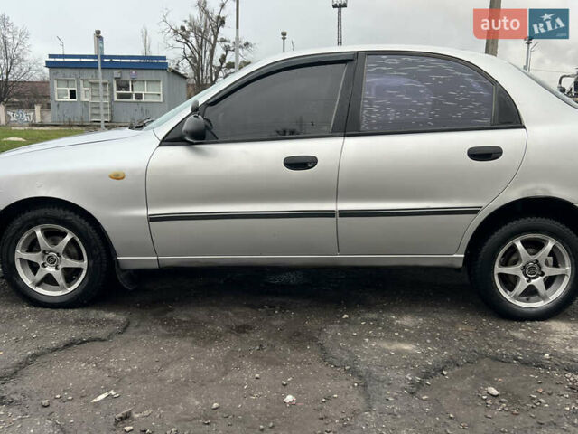 Серый Дэу Ланос, объемом двигателя 1.5 л и пробегом 291 тыс. км за 1550 $, фото 7 на Automoto.ua