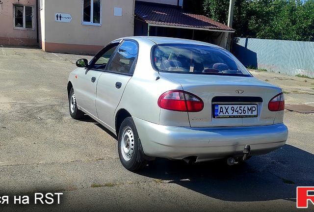 Серый Дэу Ланос, объемом двигателя 1.5 л и пробегом 175 тыс. км за 1600 $, фото 3 на Automoto.ua