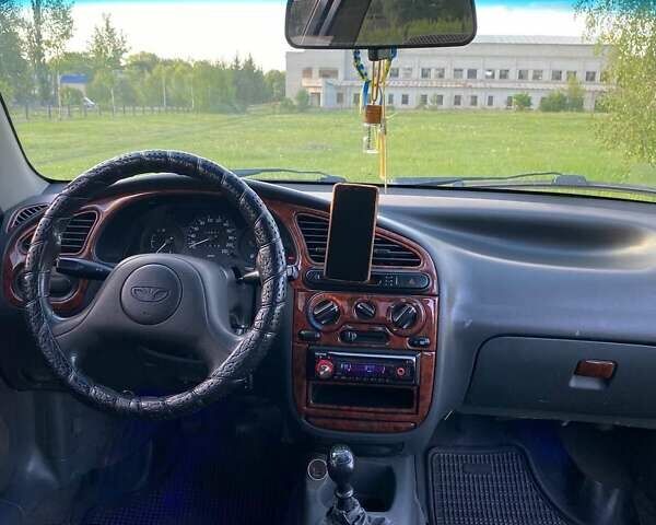 Сірий Деу Ланос, об'ємом двигуна 1.3 л та пробігом 237 тис. км за 1300 $, фото 8 на Automoto.ua