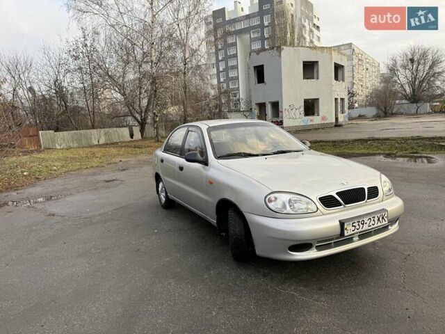 Сірий Деу Ланос, об'ємом двигуна 1.35 л та пробігом 116 тис. км за 1950 $, фото 2 на Automoto.ua