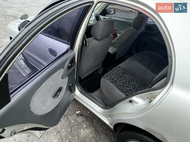 Серый Дэу Ланос, объемом двигателя 1.5 л и пробегом 291 тыс. км за 1550 $, фото 14 на Automoto.ua