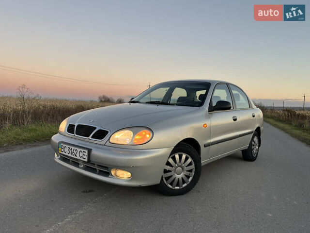 Серый Дэу Ланос, объемом двигателя 1.5 л и пробегом 152 тыс. км за 1999 $, фото 6 на Automoto.ua