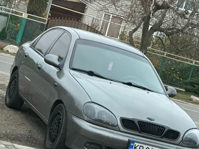 Сірий Деу Ланос, об'ємом двигуна 1.6 л та пробігом 221 тис. км за 3550 $, фото 4 на Automoto.ua