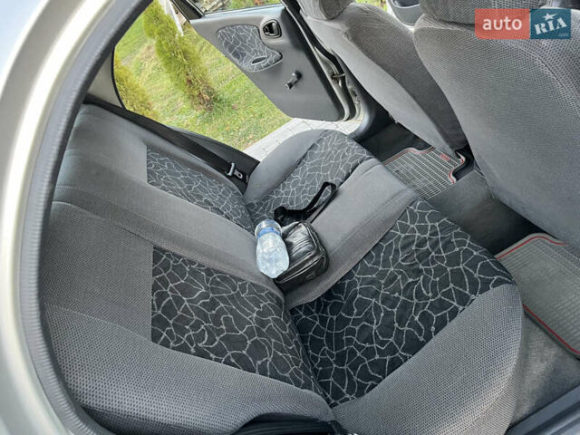 Серый Дэу Ланос, объемом двигателя 1.5 л и пробегом 152 тыс. км за 1999 $, фото 30 на Automoto.ua