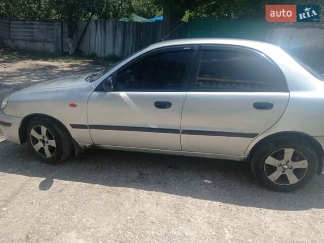 Сірий Деу Ланос, об'ємом двигуна 1.3 л та пробігом 270 тис. км за 2000 $, фото 1 на Automoto.ua