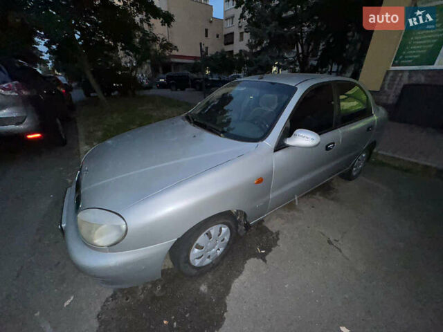 Сірий Деу Ланос, об'ємом двигуна 1.5 л та пробігом 248 тис. км за 3100 $, фото 3 на Automoto.ua