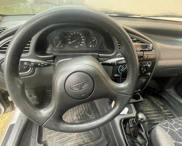 Сірий Деу Ланос, об'ємом двигуна 1.5 л та пробігом 141 тис. км за 1700 $, фото 8 на Automoto.ua