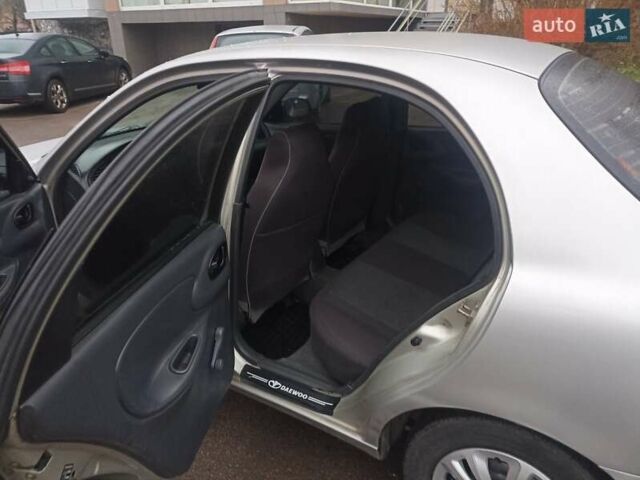 Серый Дэу Ланос, объемом двигателя 1.5 л и пробегом 306 тыс. км за 1750 $, фото 1 на Automoto.ua