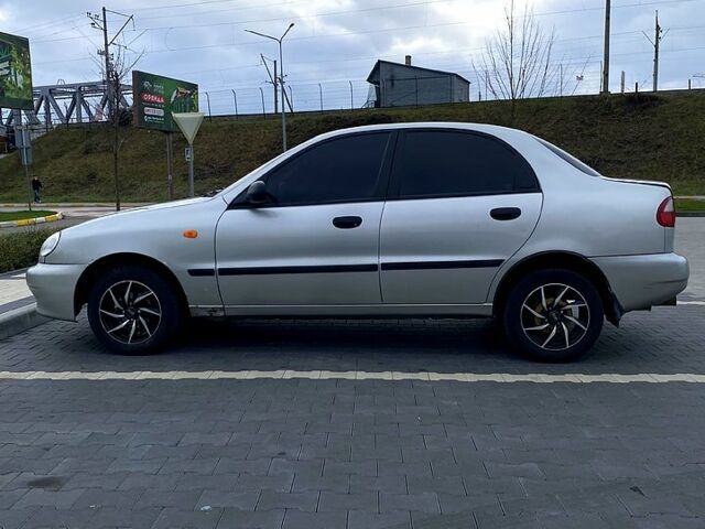 Серый Дэу Ланос, объемом двигателя 1.5 л и пробегом 420 тыс. км за 2250 $, фото 4 на Automoto.ua