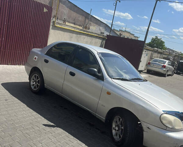 Серый Дэу Ланос, объемом двигателя 1.5 л и пробегом 200 тыс. км за 3500 $, фото 3 на Automoto.ua