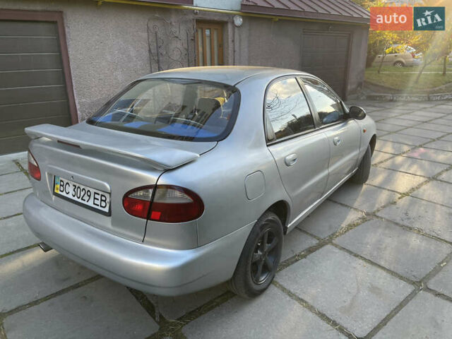Деу Ланос 2002 у Львові на Automoto.ua Сірий Деу Ланос, об'ємом двигуна 1.5 л та пробігом 164 тис. км за 2300 $, фото 3 на Automoto.ua